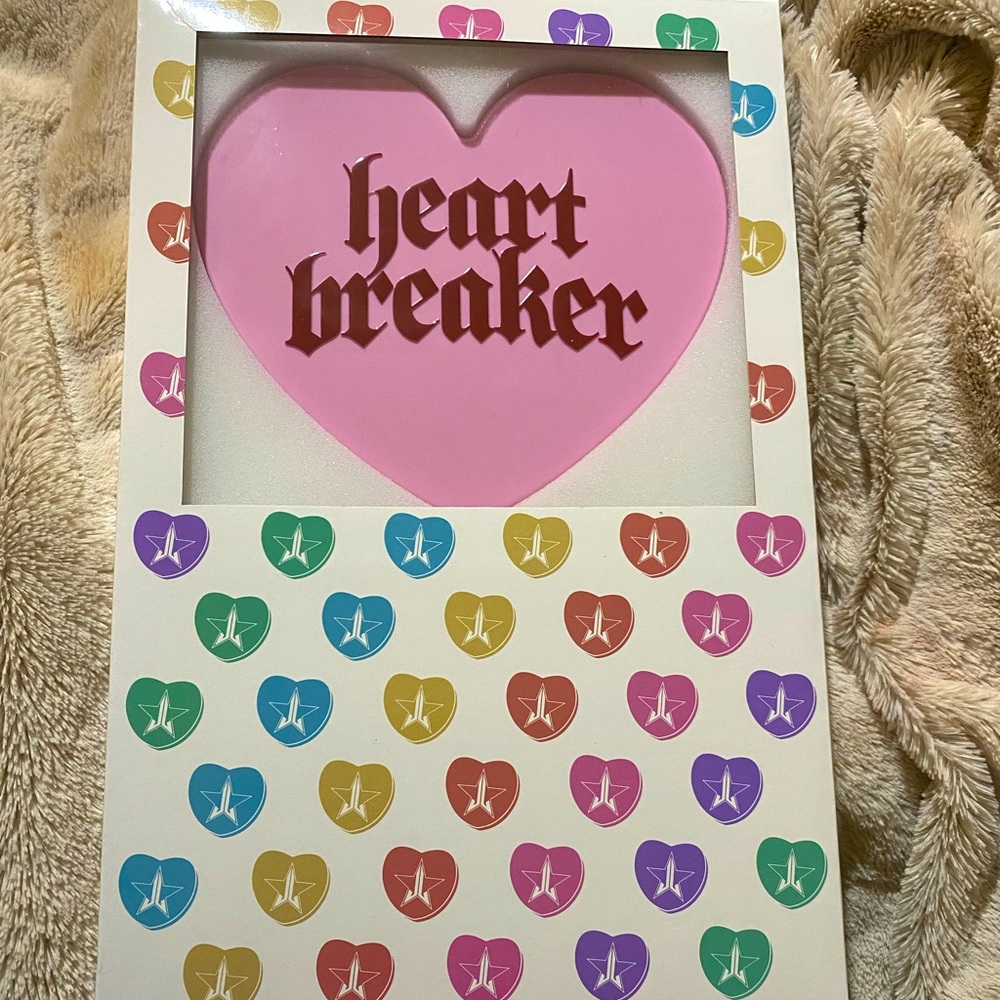 NIB Jeffree Star Exclusive 2022 Valentines Day Hand Mirror